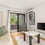 Cosy Inner City Abode - 1 Bed Woolloomooloo